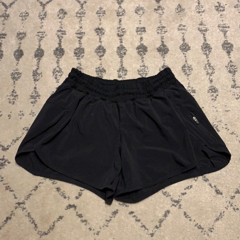 Lululemon tracker short